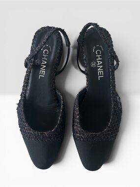 CHANEL Navy & Gold Tweed and Black Grosgrain Cap Toe Slingback Flats Size 39